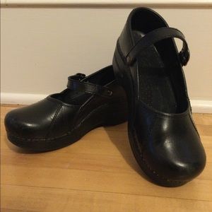 Dansko Leather Mary Jane Clogs, Sz 36, US Sz 6